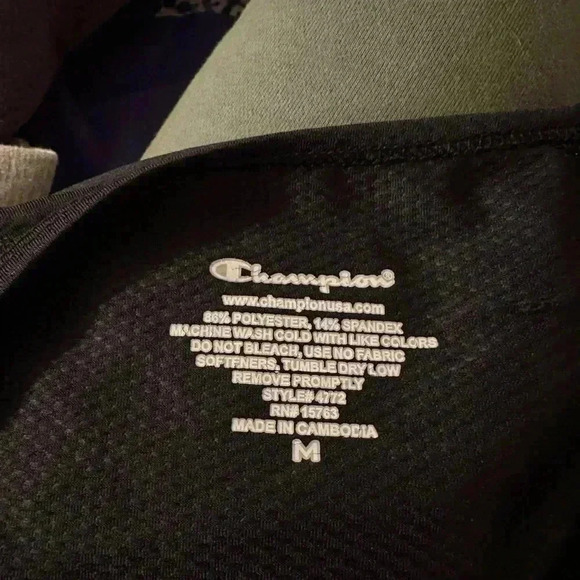 Champion long sleeve - Picture 5 of 5